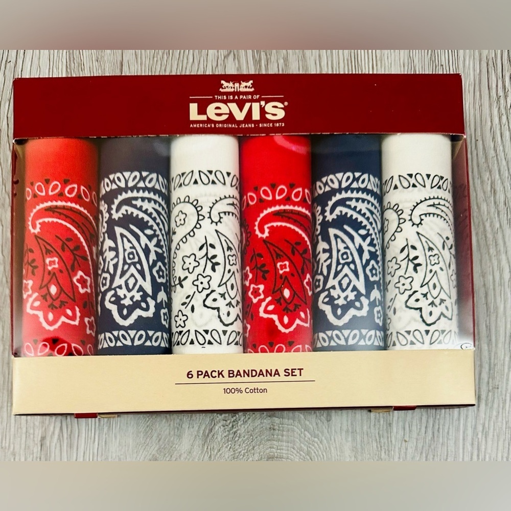 NEW! Levi's 6 Pack 100% Cotton‎ Bandana Gift Set Red/Blue/White Unisex Paisley